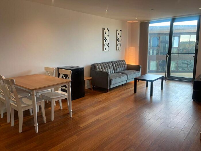2 Bedroom Apartment To Rent In City Loft, St Pauls Square, Sheffield, S1