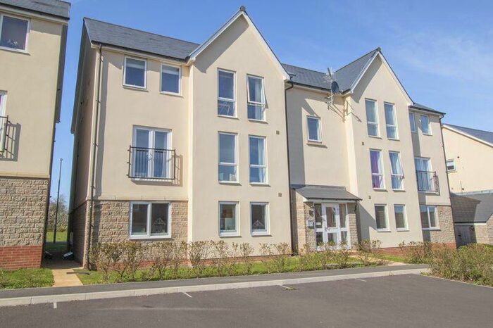 2 Bedroom Apartment To Rent In Greenfield Road, Keynsham, BS31