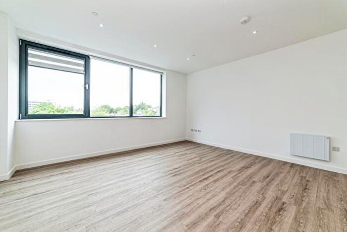 2 Bedroom House To Rent In Normandy House, Basingstoke, RG21