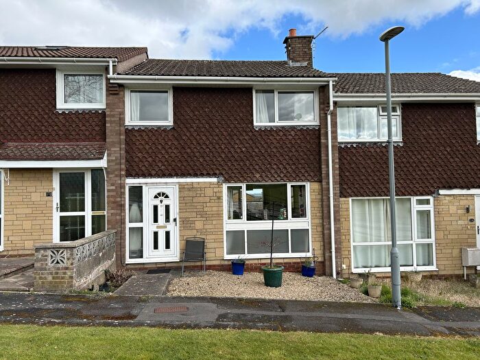 3 Bedroom Terraced House To Rent In Lays Drive, Keynsham, Bristol, BS31