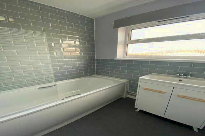 2 Bedroom Property To Rent In Harston, Cambridge, CB22