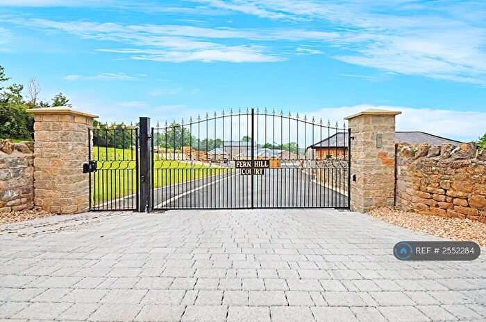 3 Bedroom Bungalow To Rent In Fernhill Court, Almondsbury, Bristol, BS32