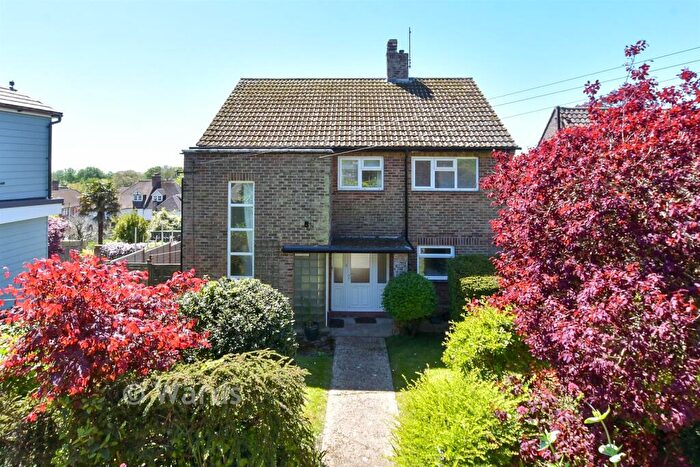 2 Bedroom Apartment For Sale In Cannongate Road, Hythe, Kent, CT21