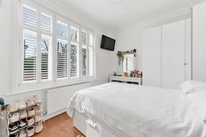1 Bedroom Flat For Sale In London Lane, Bromley, BR1
