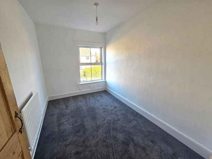 3 Bedroom Terraced House For Sale In Prospect Place, Biggleswade, Bedfordshire, SG18