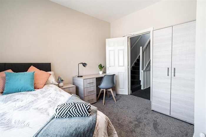 6 Bedroom Private Halls To Rent In Gordon Terrace, Lancaster, LA1