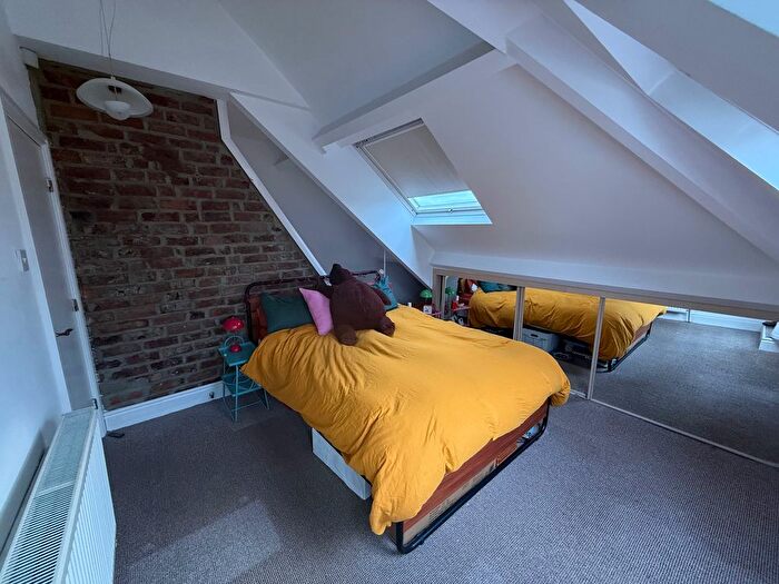 2 Bedroom Flat To Rent In Otterburn Villas, Newcastle Upon Tyne, NE2