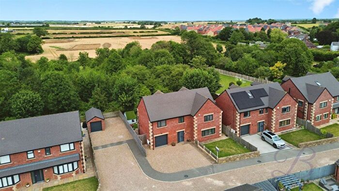 5 Bedroom Detached House For Sale In Welbeck Glade, Bolsover, Chesterfield, S44