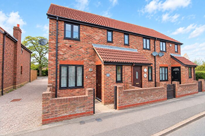 2 Bedroom End Of Terrace House For Sale In Bedford Road, Wootton, MK43