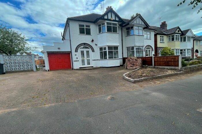 4 Bedroom Property To Rent In Scribers Lane, Birmingham, B28