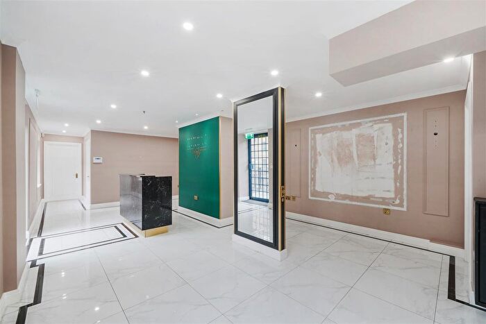 Property To Rent In The Grainstore, Royal Victoria Dock, E16