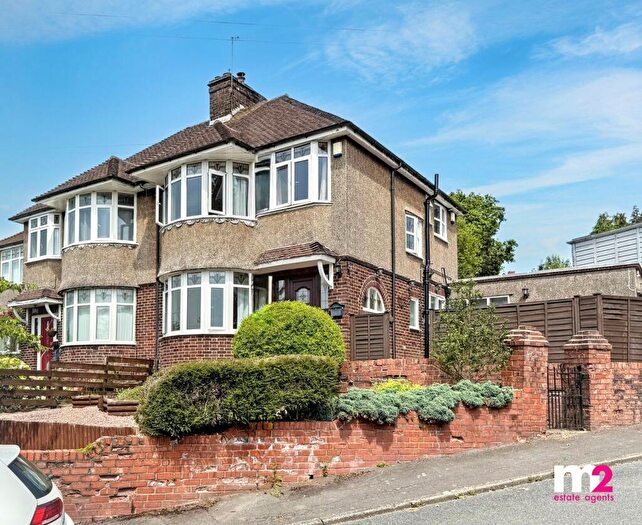 3 Bedroom Semi-Detached House For Sale In Clevedon Road, Newport, NP19