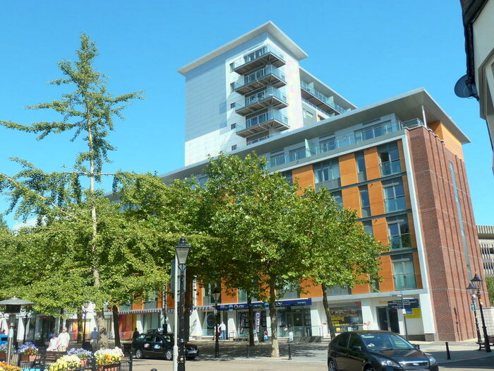 2 Bedroom Apartment To Rent In High Street, Poole, BH15