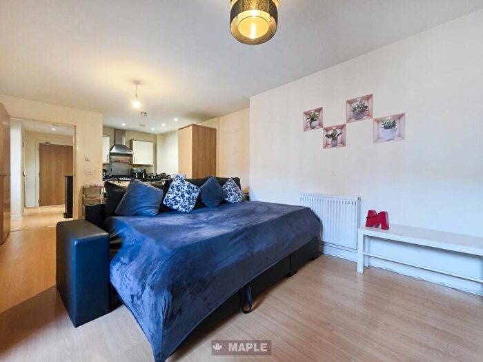 1 Bedroom Flat For Sale In Northolt Road, South Harrow, HA2