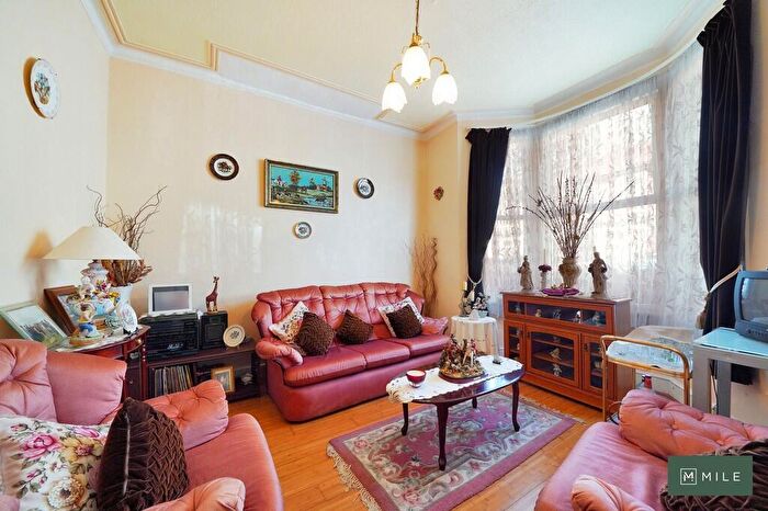 3 Bedroom Terraced House For Sale In Napier Road, London, NW10