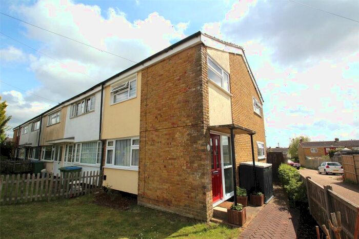 3 Bedroom End Of Terrace House For Sale In Ransome Close, Fareham, Hampshire, PO14