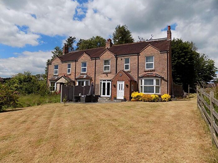 7 Bedroom Character Property For Sale In Windmill Lane, Ashbourne, Derbyshire, DE6