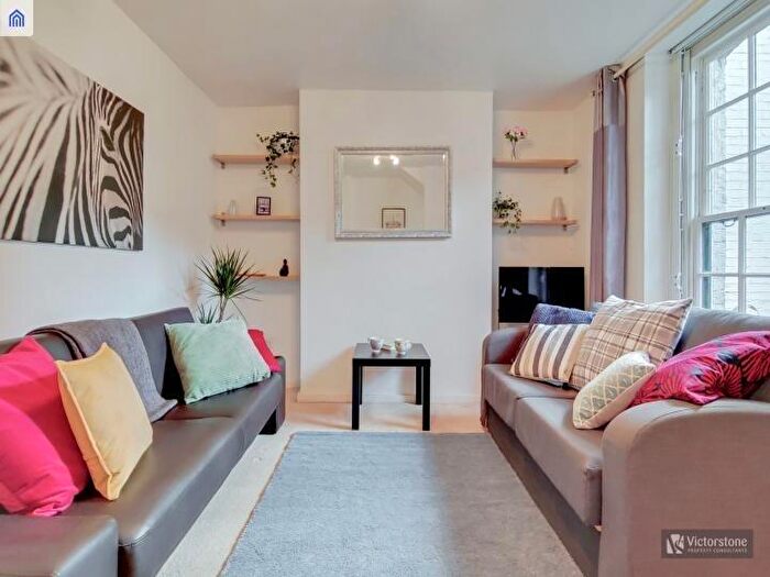 2 Bedroom Apartment To Rent In Hertsmere Road, London, Greater London, E14