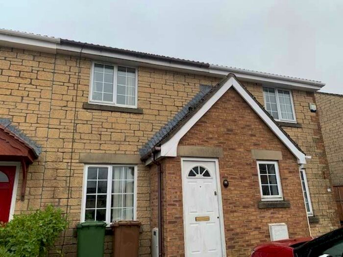 2 Bedroom Semi-Detached House To Rent In Cwrt Nant Y Felin, Caerphilly, CF83