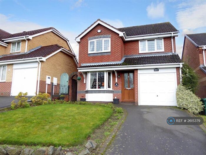 4 Bedroom Detached House To Rent In Edgecote Drive, Newhall, Swadlincote, DE11