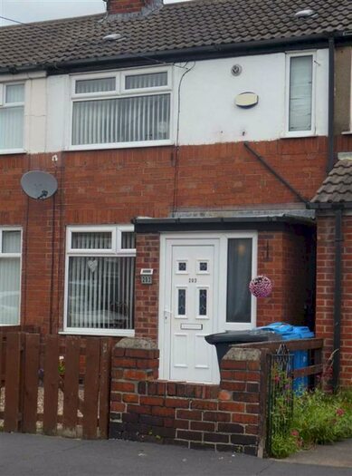 2 Bedroom Terraced House To Rent In Brooklands Road, Spring Bank West, Hull, HU5