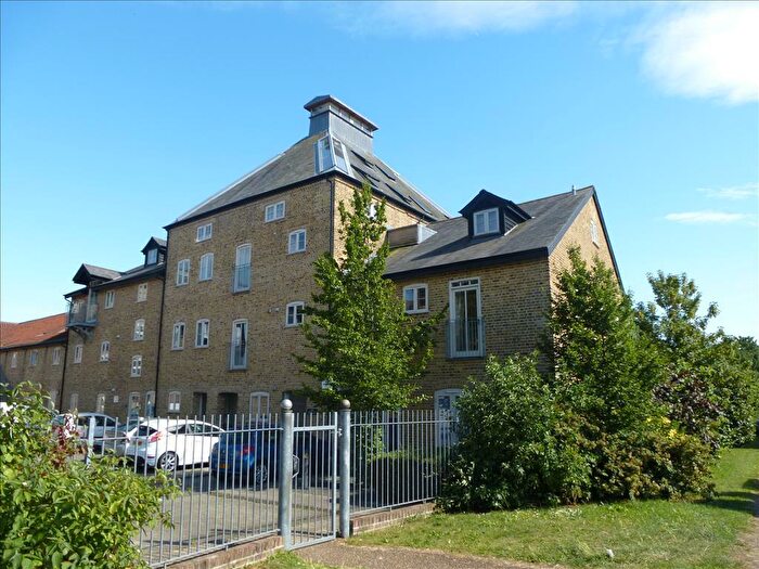 2 Bedroom Apartment To Rent In Watton Road, Ware, SG12