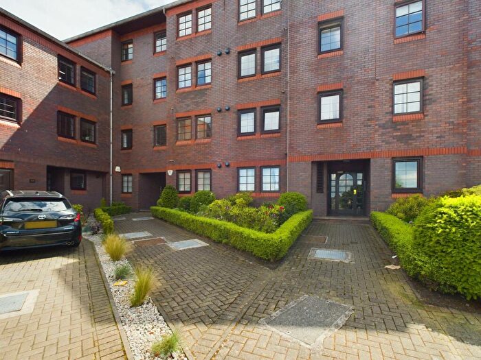 2 Bedroom Flat To Rent In Orchard Brae Avenue, Orchard Brae, Edinburgh, EH4