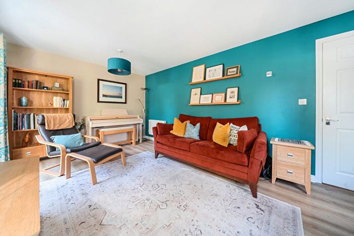 5 Bedroom Detached House For Sale In Dumas Drive, Whiteley, Fareham, Hampshire, PO15