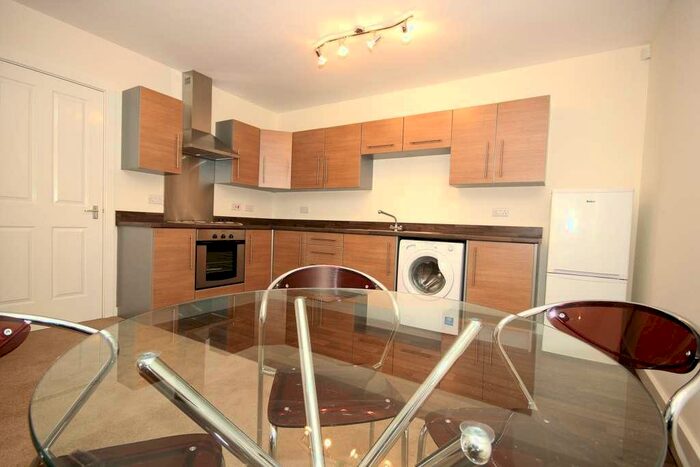 2 Bedroom Apartment To Rent In Bridgefield Court, Prescot, L34