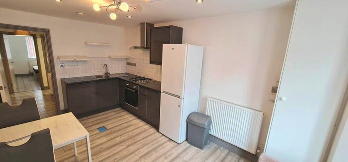 1 Bedroom Flat To Rent In Pomeroy Street, Cardiff, CF10