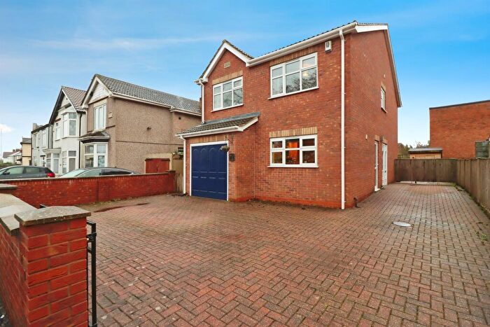 4 Bedroom Detached House For Sale In Alfreton Road, Sutton-In-Ashfield, NG17