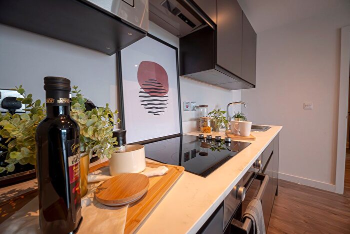 1 Bedroom Flat For Sale In Merchants Wharf, Manchester, M5