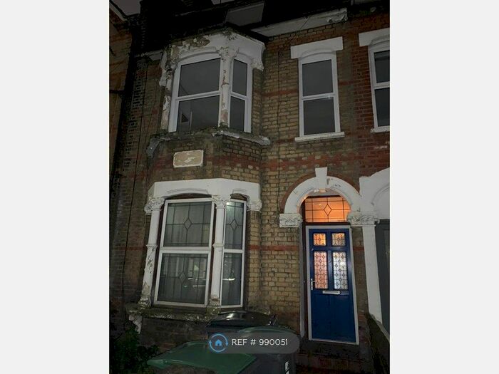 7 Bedroom Terraced House To Rent In Harringay Road, London N15