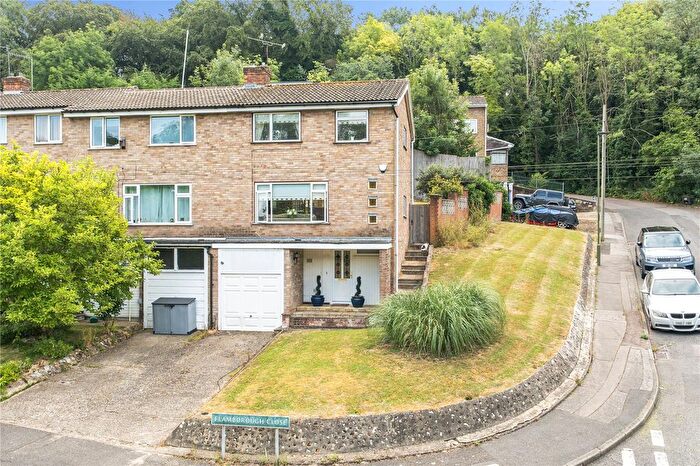 3 Bedroom End Of Terrace House For Sale In Flamborough Close, Biggin Hill, Westerham, Kent, TN16