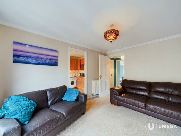 2 Bedroom Flat To Rent In Steads Place, Leith Walk, Edinburgh, EH6