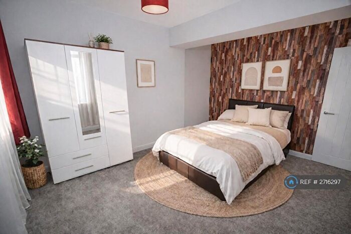 6 Bedroom Semi-Detached House To Rent In Heath Hill Avenue, Brighton, BN2