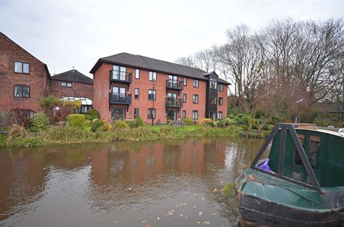 1 Bedroom Flat For Sale In The Moorings, Stone, ST15