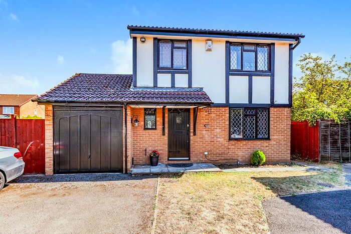 4 Bedroom Detached House To Rent In Ambleside Way, Egham, Surrey, TW20