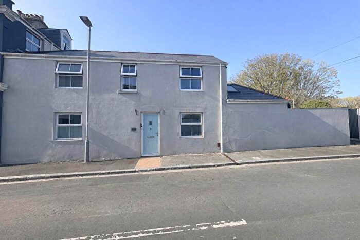 2 Bedroom Terraced House For Sale In Park Street Ope, Plymouth, PL3