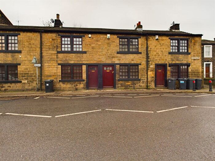 2 Bedroom Terraced House To Rent In Upper Town Street, Leeds, LS13