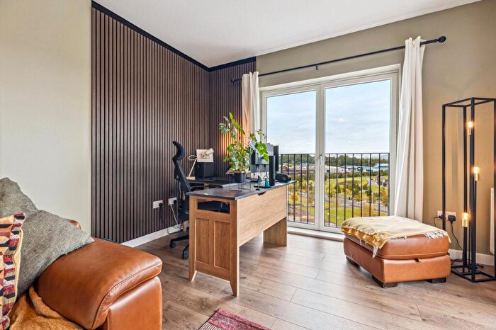1 Bedroom Apartment For Sale In Cuddies Walk, Northbridge, Glasgow City, G4