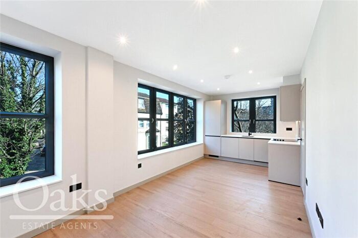 1 Bedroom Apartment To Rent In Dingwall Road, East Croydon, CR0