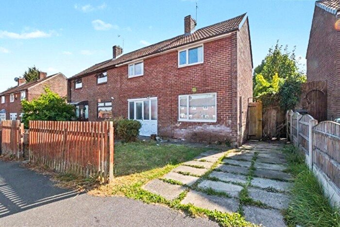 3 Bedroom Semi-Detached House For Sale In Cockshott Drive, Leeds, West Yorkshire, LS12
