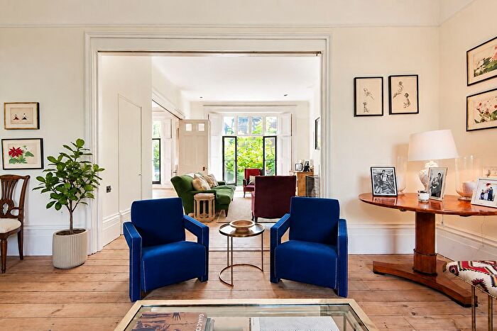 4 Bedroom Flat For Sale In Stanlake Villas, London, W12