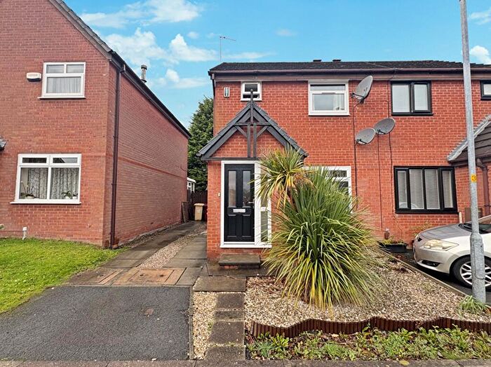 2 Bedroom Semi Detached House For Sale In Duncombe Road, Bolton, BL3
