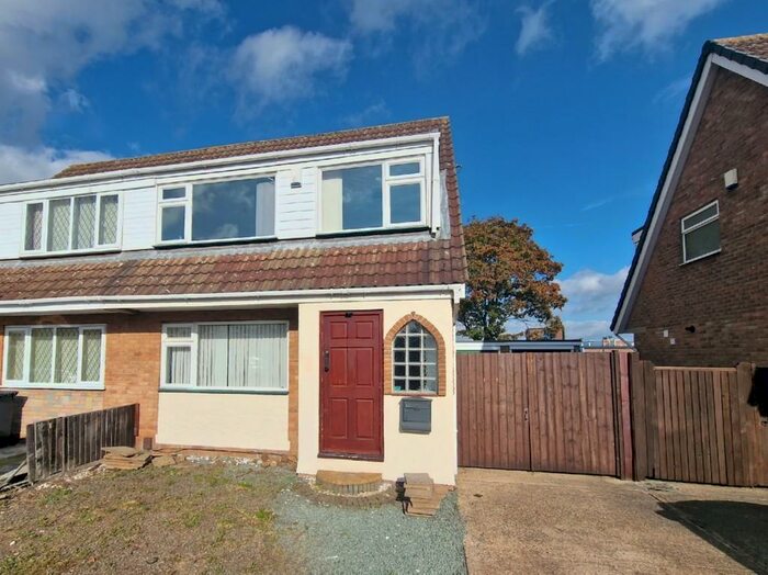 3 Bedroom Semi-Detached House To Rent In Darenth Drive, Off Anstey Lane, Leicester, LE4