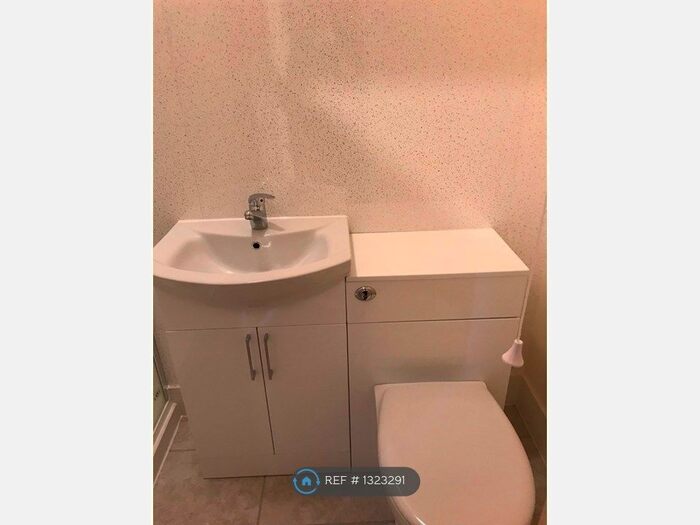 3 Bedroom Terraced House To Rent In Seymour Road, Nuneaton, CV11