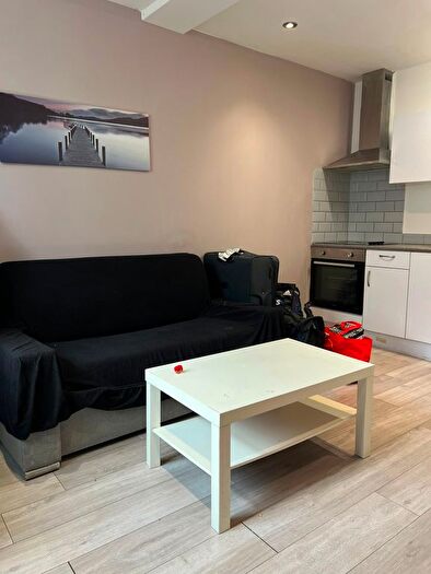 1 Bedroom Flat To Rent In Rook Street, Huddersfield, HD1