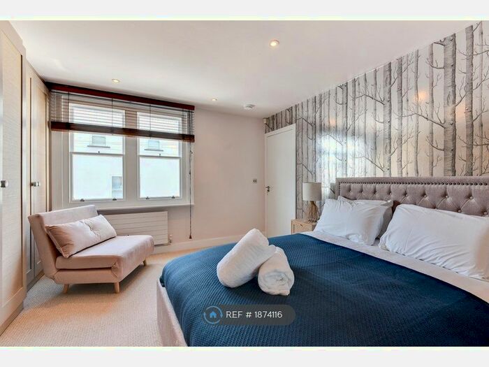 3 Bedroom Semi-Detached House To Rent In Rock Grove, Brighton, BN2