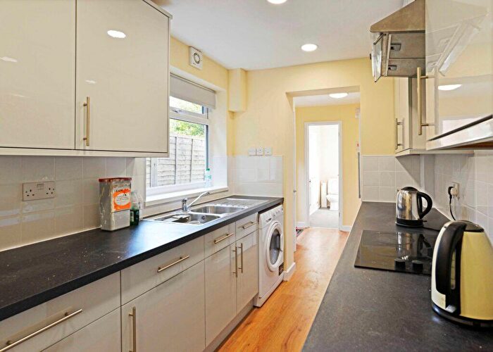 1 Bedroom Terraced House To Rent In Alton Road, Selly Oak, Birmingham, B29